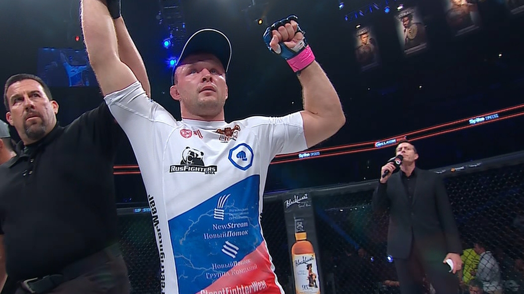 ま*ー様 BELLATOR MMA OFFICIAL BLUE GROVE / BELLATOR MMA OFFICIAL BLUE GROVE / 公式 青色 - メルカリ