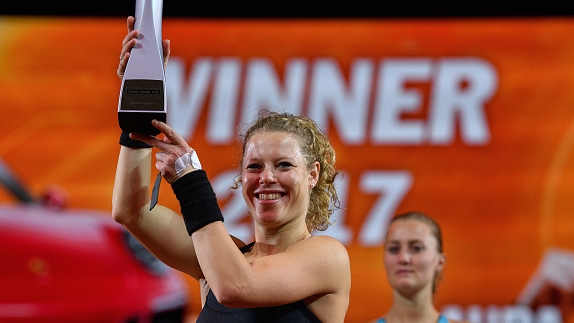 Wildcard Laura Siegemund wins Stuttgart Open