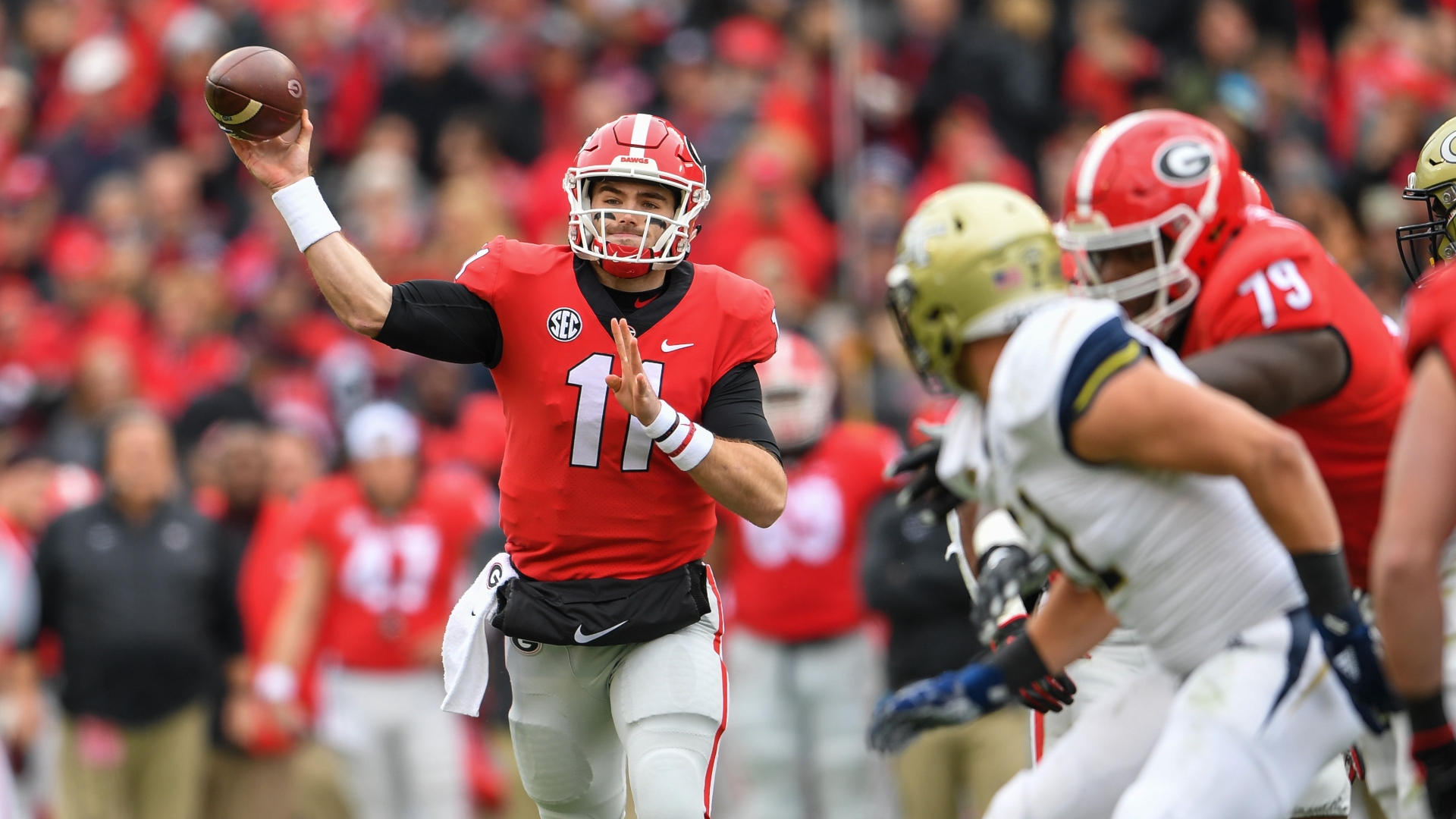Fromm Throws 4 Tds In Georgia S Rout Of Georgia Tech Watch Espn