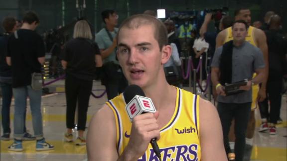 Alex Caruso Dunking On Someone - The Studio Apartments