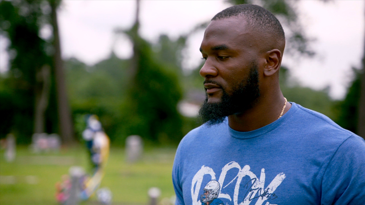 How a life filled with tragedy shaped Colts rookie LB Darius Leonard