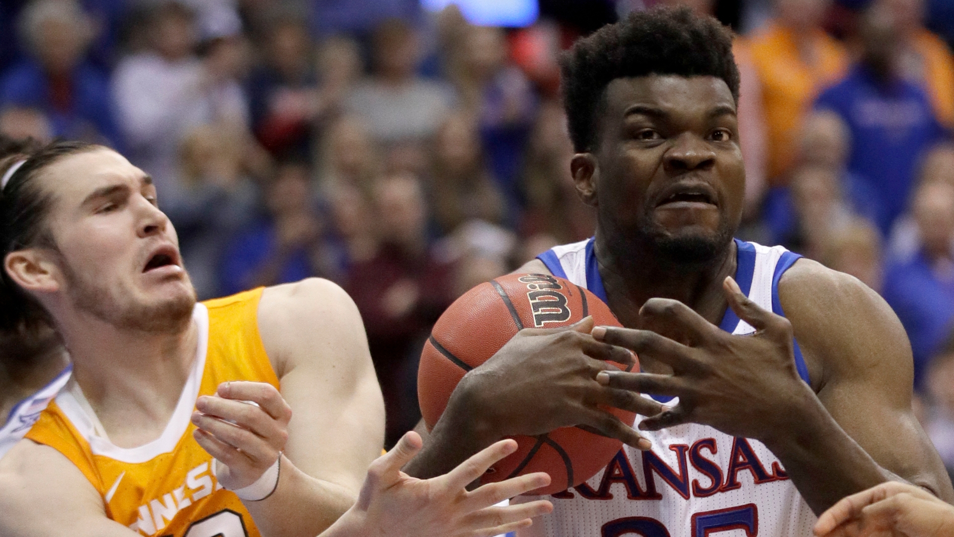 Kansas survives late scare from Tennessee