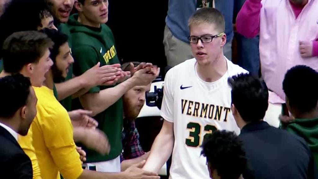 The Sights And Sounds Of 2020 S College Basketball Senior Nights