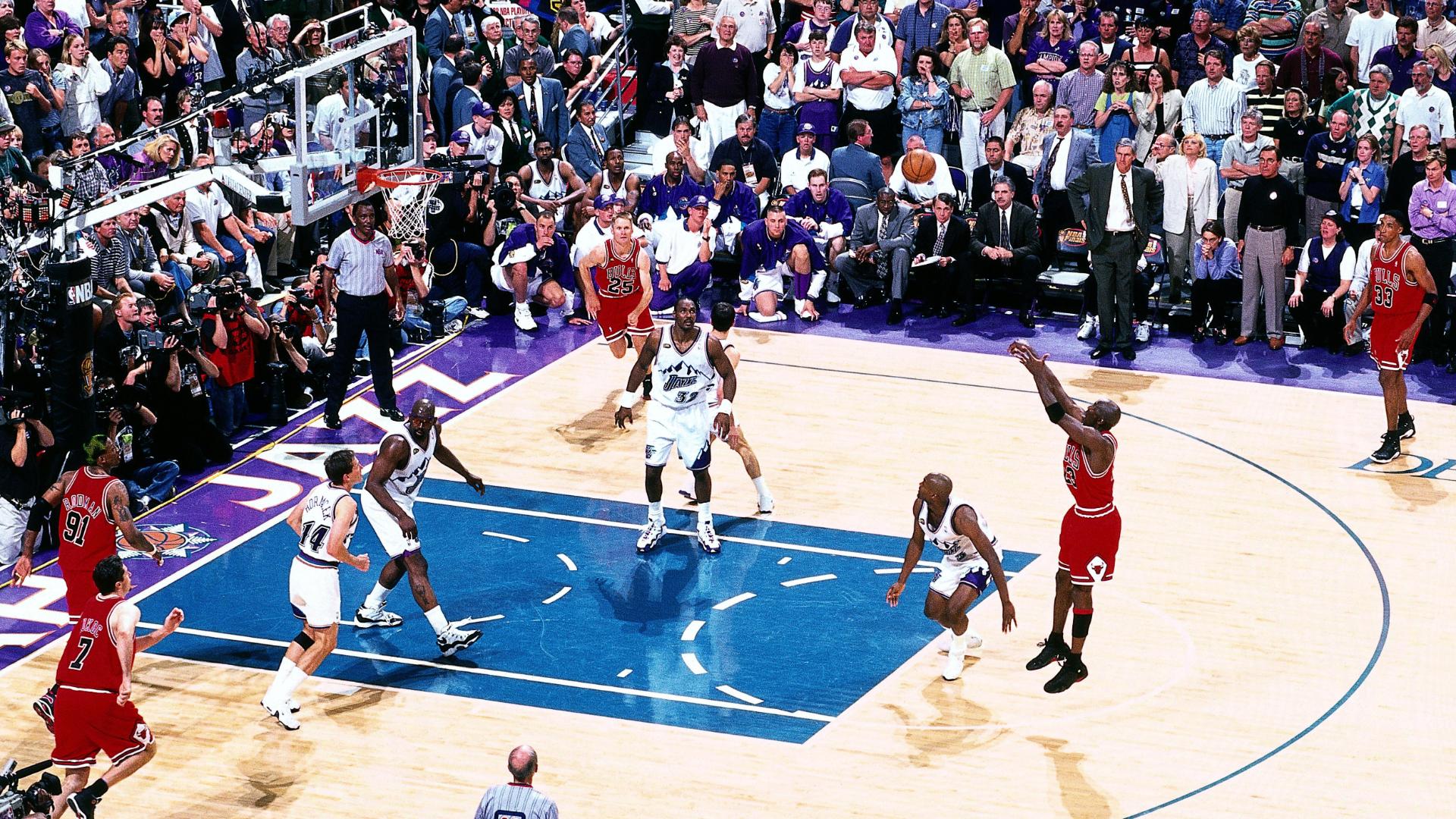Flashback MJ seals 6th title for Bulls - Stream the Video