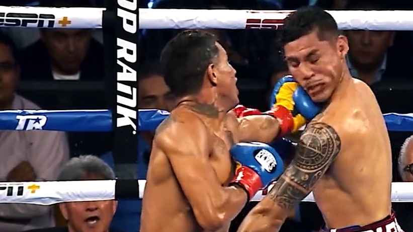 Miguel Berchelt is always on the attack