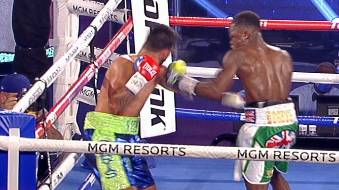 Isaac Dogboe stops Chris Avalos in final round
