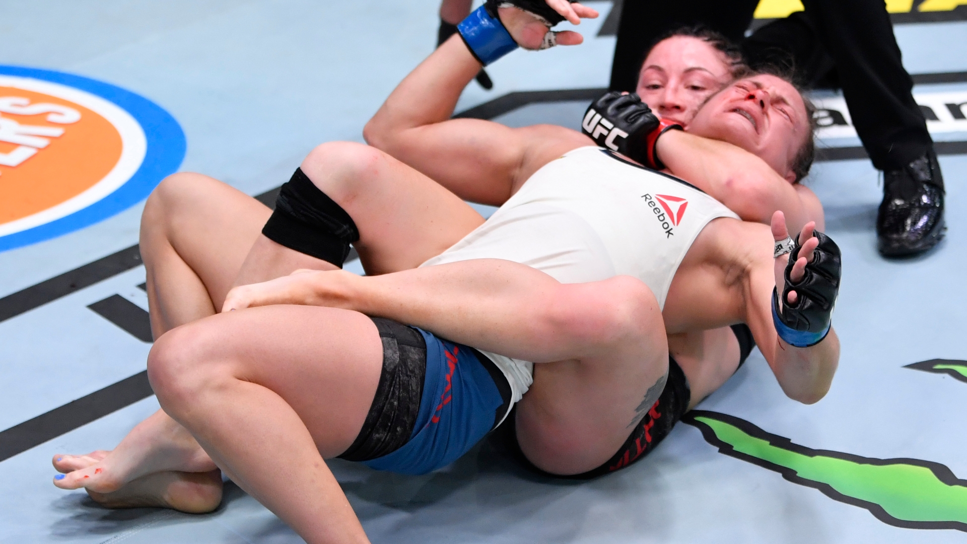 Martin stuns Cifers with submission win in Round 2