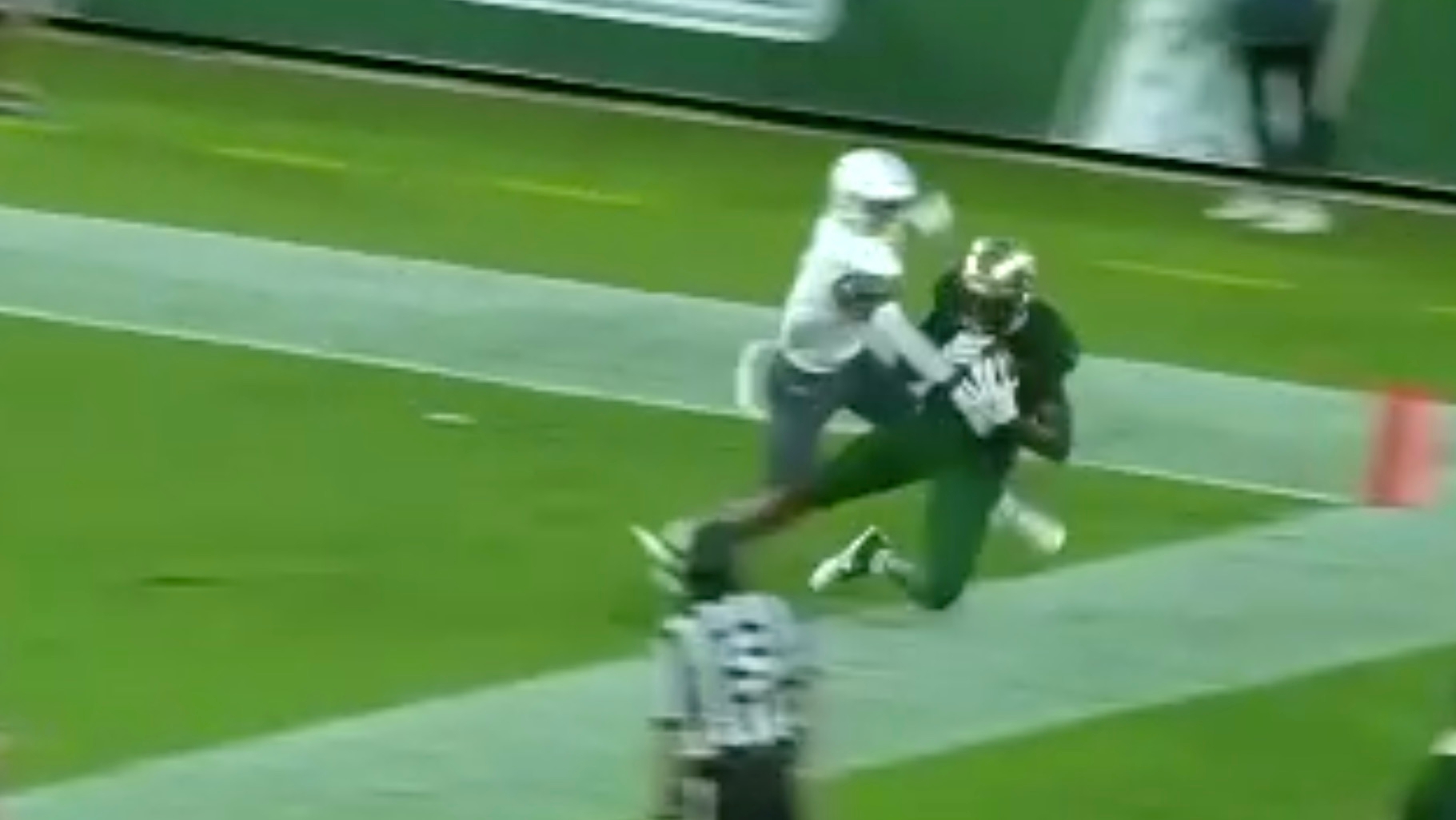 USF takes the lead on Dukes' TD grab