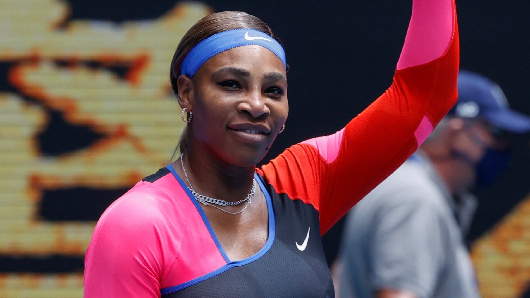 Serena wraps up dominating win vs. Siegemund