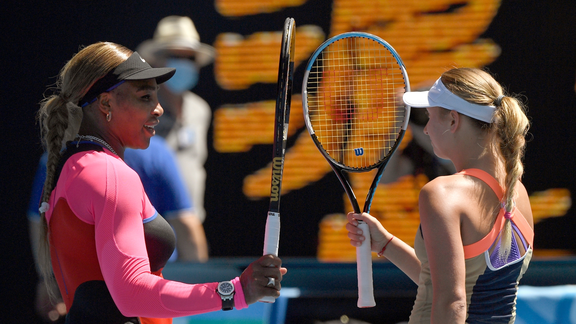 Serena advances to fourth round of Australian Open