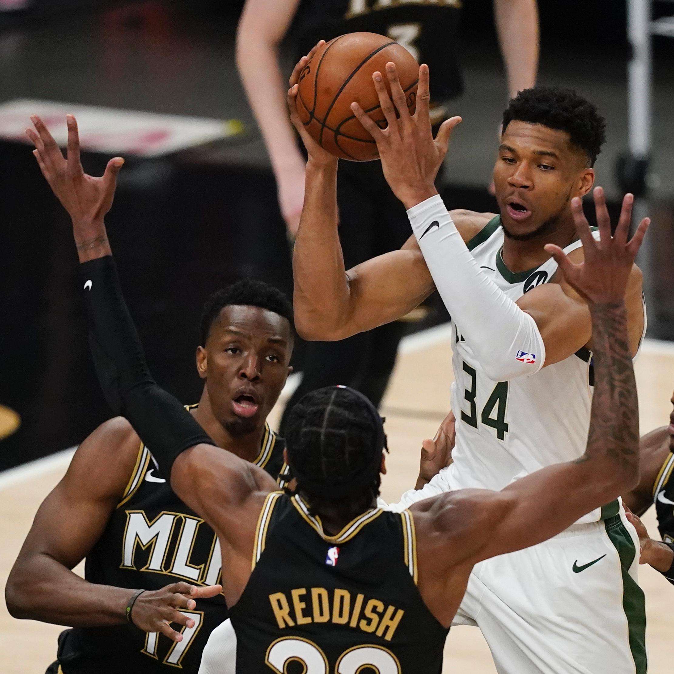 picture Hawks Vs Bucks Game 4 Tickets https www espn com nba team name mil milwaukee bucks