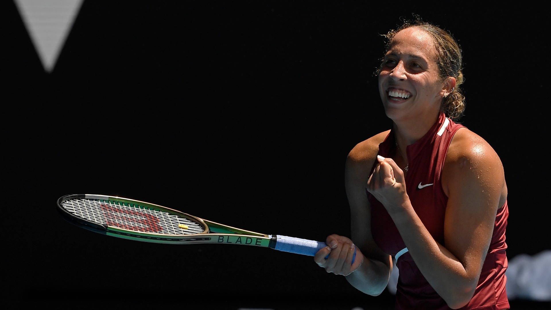 Madison Keys advances to the Australian Open semifinal after straight sets win