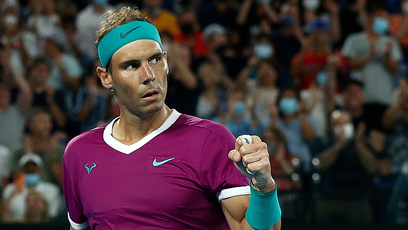 Nadal finishes 40-shot rally with unbelievable shot - Stream the Video