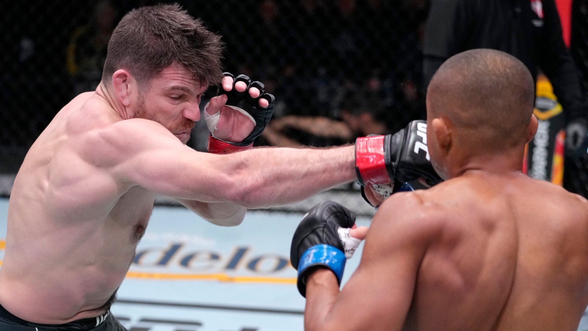 Jim Miller spoils Nikolas Mottas UFC debut - Stream the Video