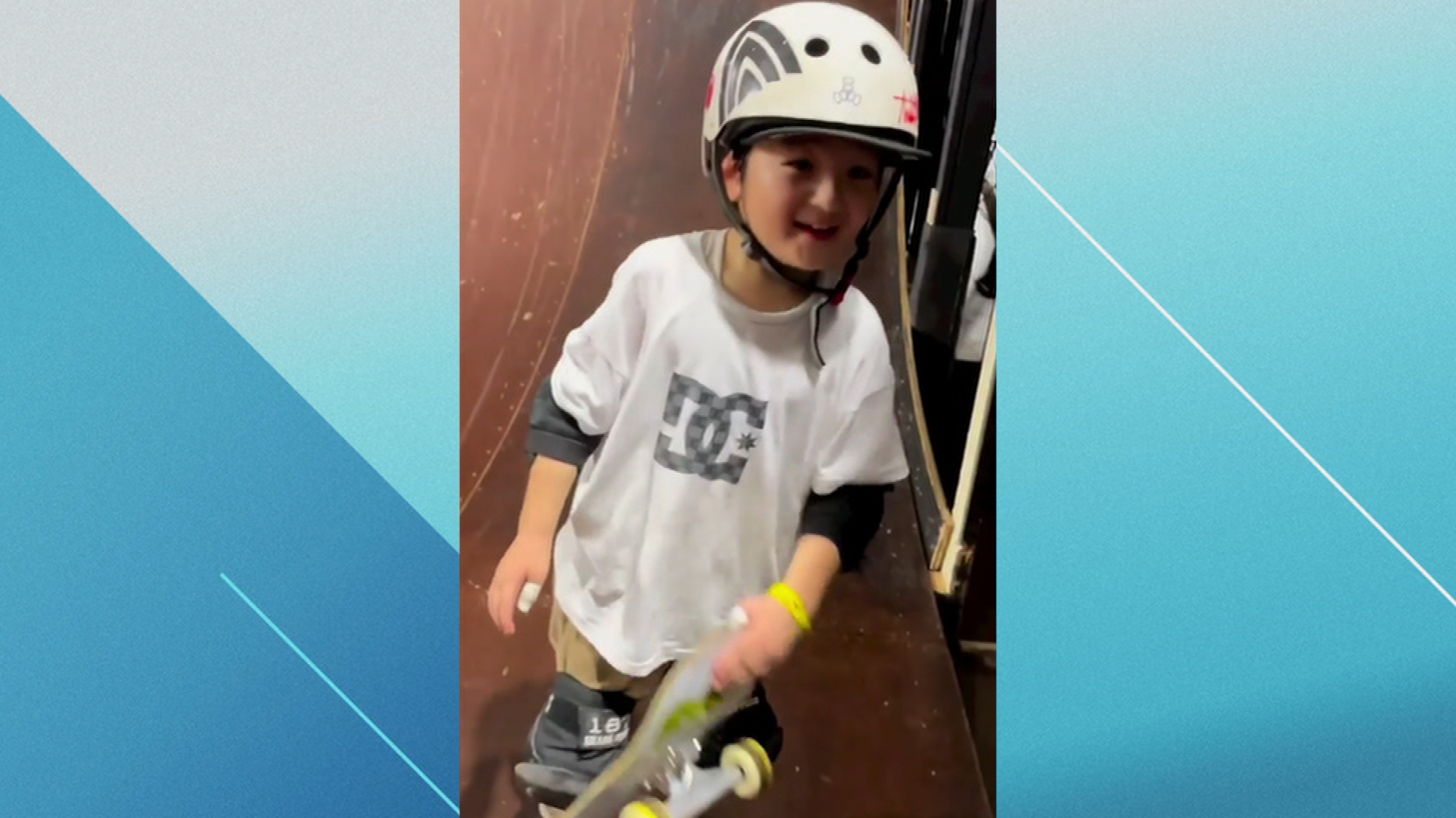 7-year-old skateboarder lands the 900