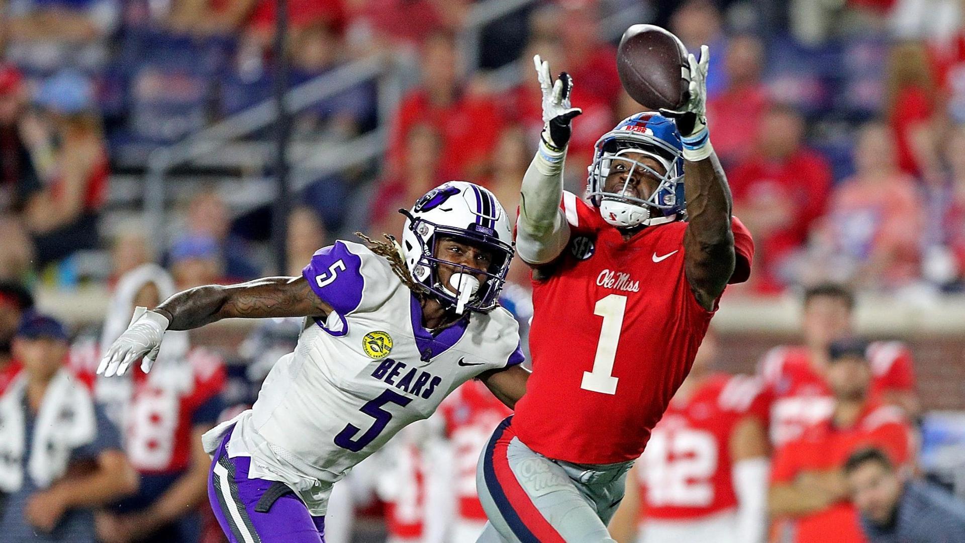 Ole Miss WR Makes Spectacular One-handed Grab - Stream The Video ...