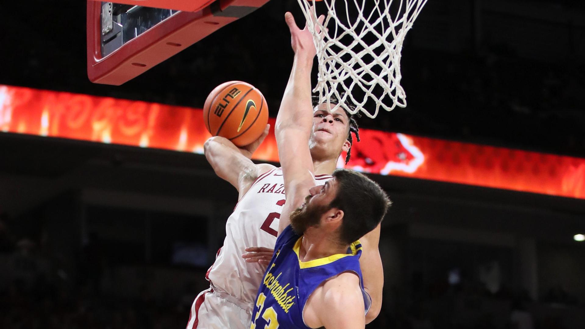 Trevon Brazile Reaches Way Back For Filthy Posterizing Slam - Stream 