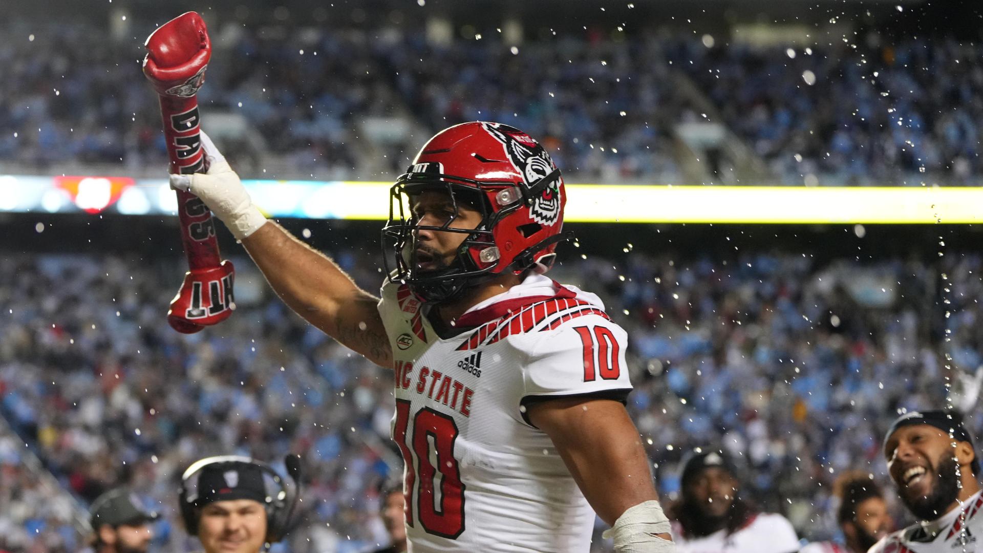 NC State's D comes up with sensational INT