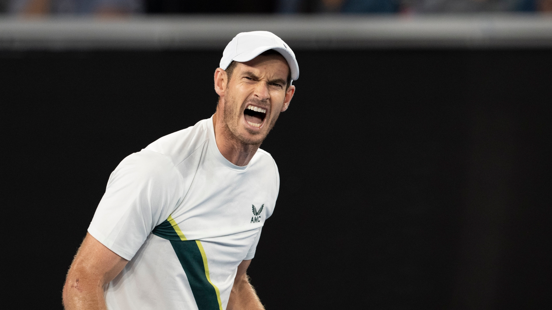 Andy Murray wins break point after epic rally - Stream the Video