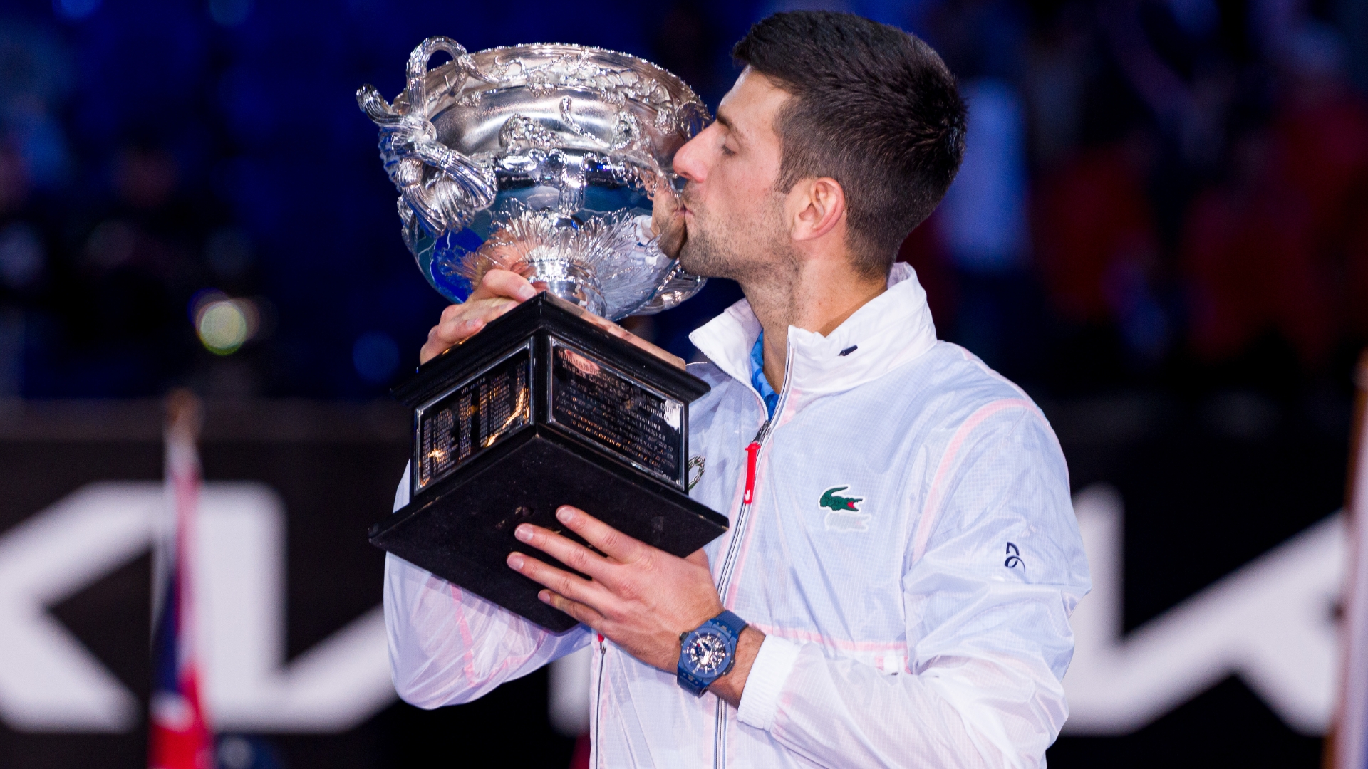 Novak Djokovic wins his 10th Australian Open title - Stream the Video
