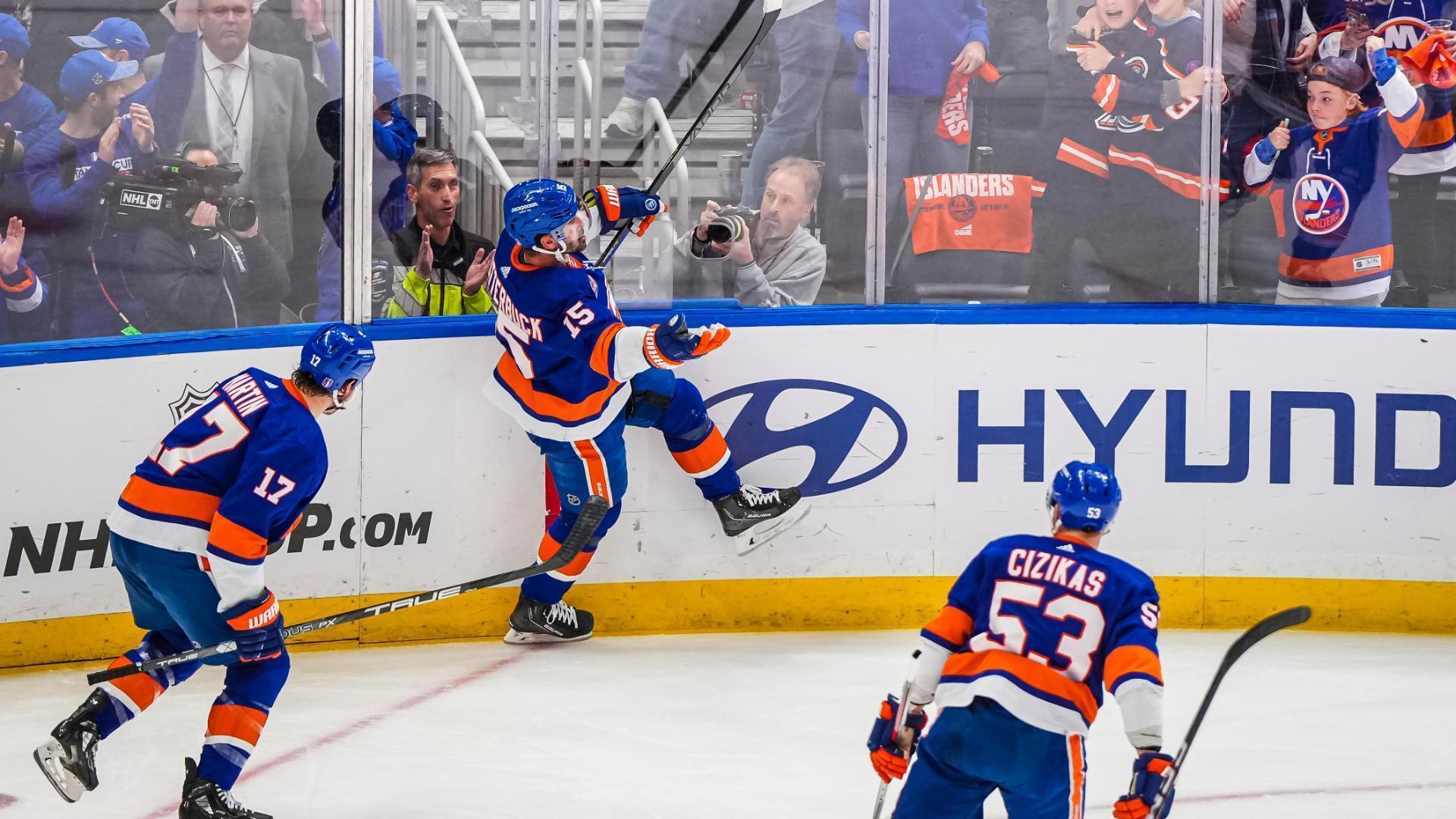 Islanders capitalize on the Canes' change to strike first Watch ESPN