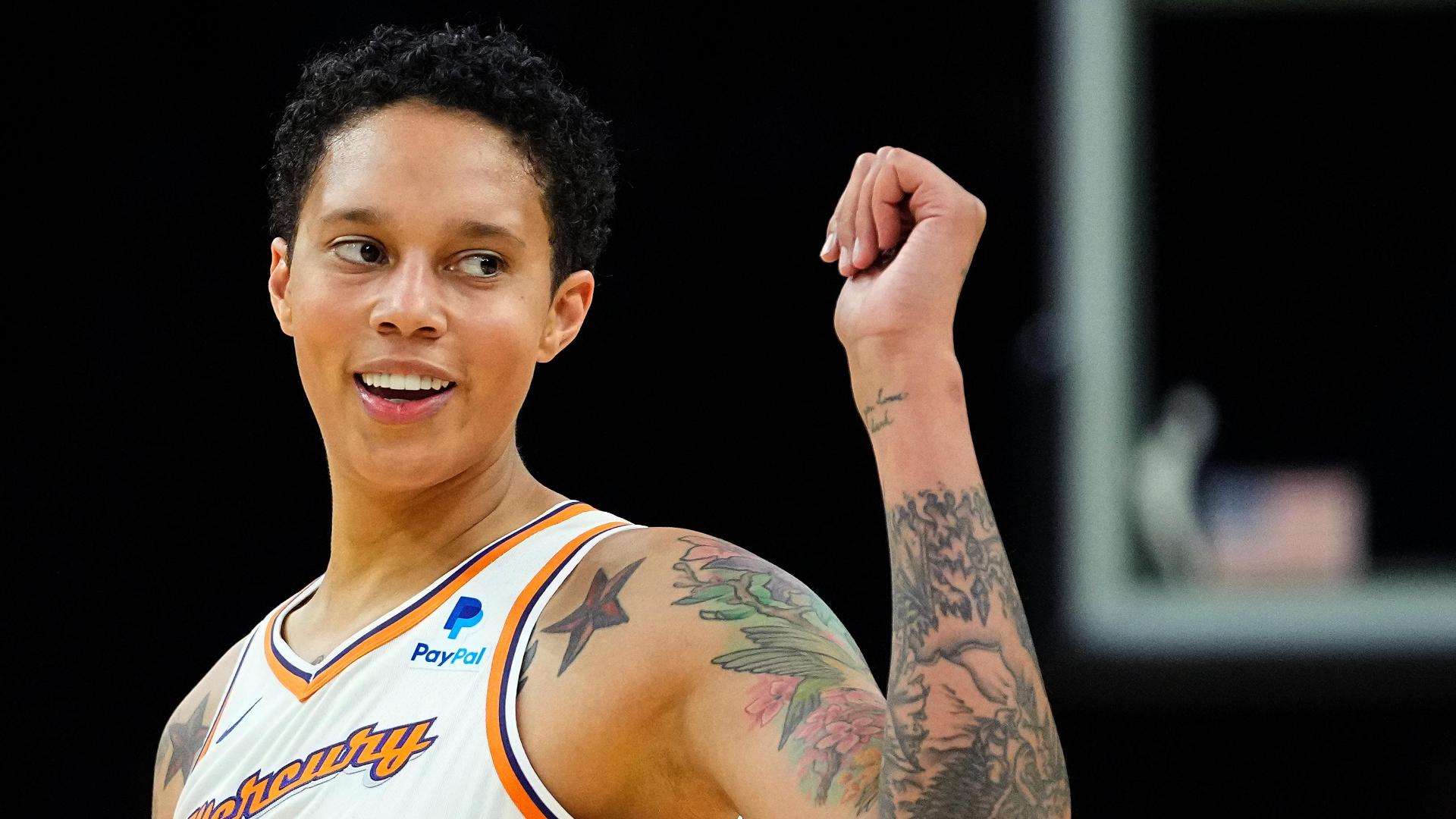 Brittney Griner drops 10 points in her return to the WNBA Stream the