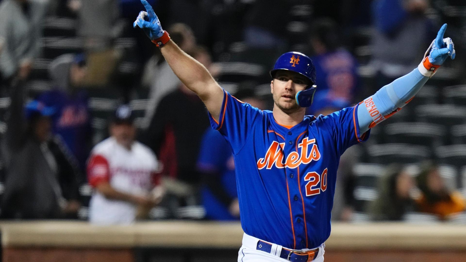 Pete Alonso crushes walkoff HR into the second deck for the Mets