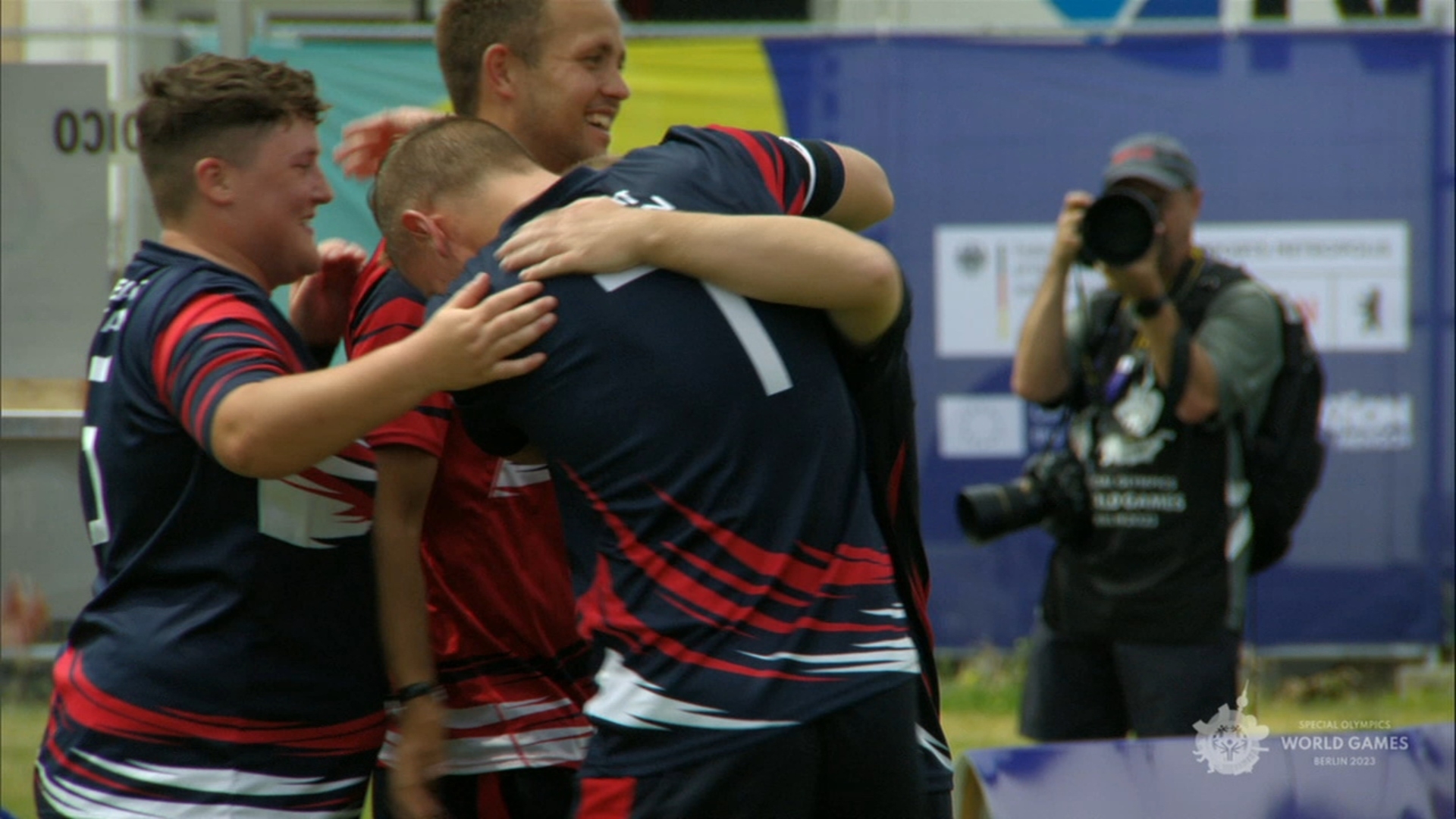 Great Britain defeat USA in the Unified Football quarterfinals