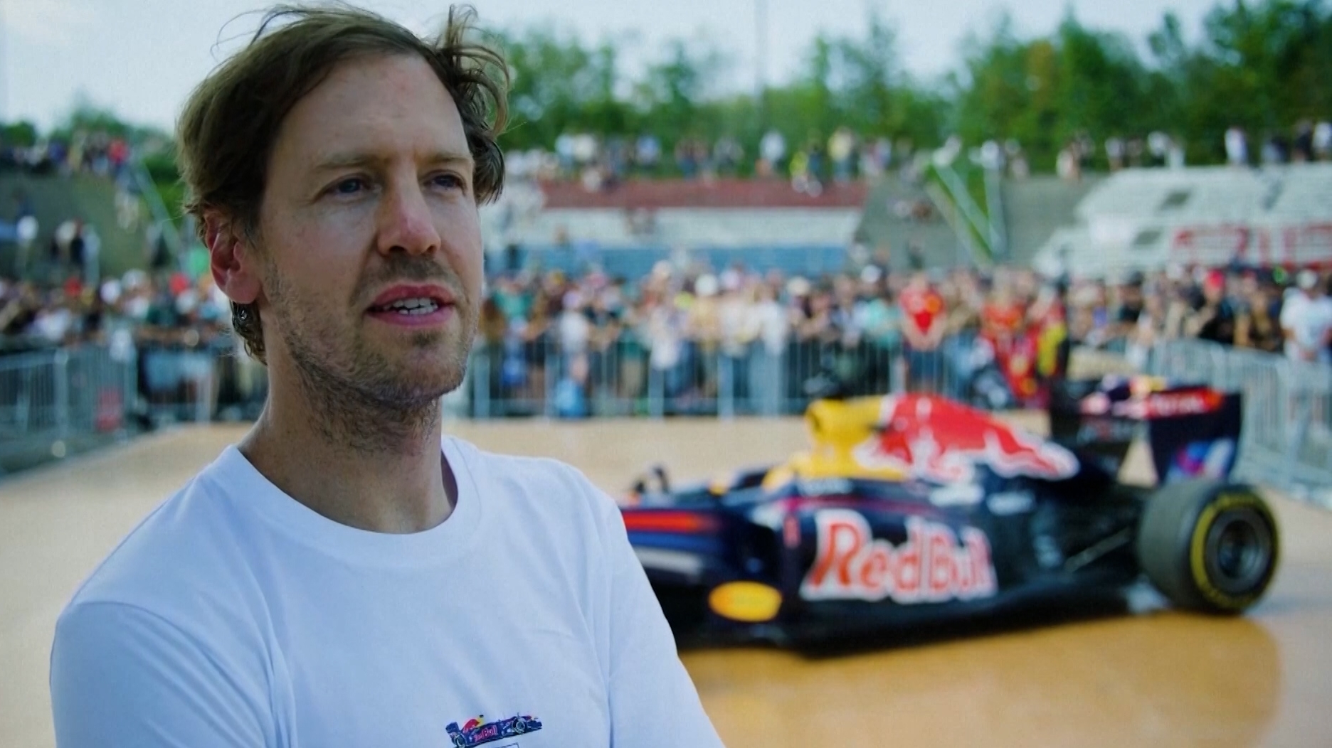 Vettel promotes responsible racing with synthetic fuels at Nurburgring - Stream the Video