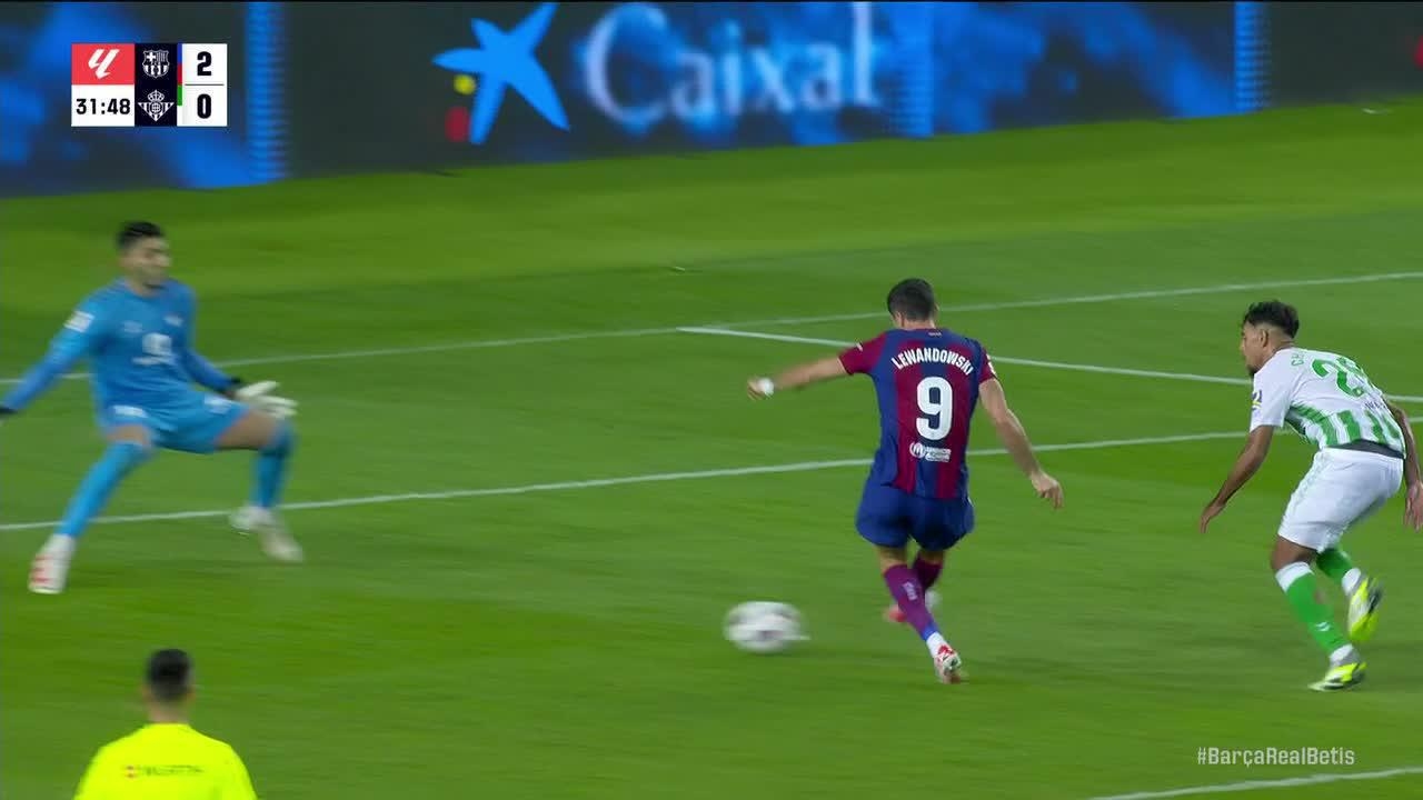 Robert Lewandowski goal 32nd minute Barcelona 2-0 Real Betis - Stream the  Video - Watch ESPN