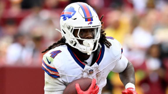 Bills rookie RB James Cook fumbles on first NFL carry, doesn't touch ball  again