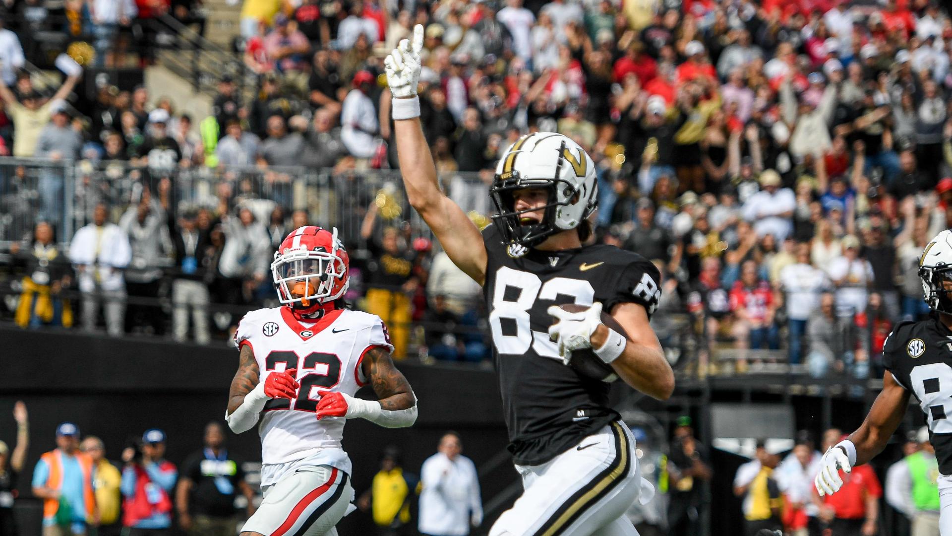 Vandy jumps out to lead over No.1 Georgia with 49-yard TD - Stream the ...