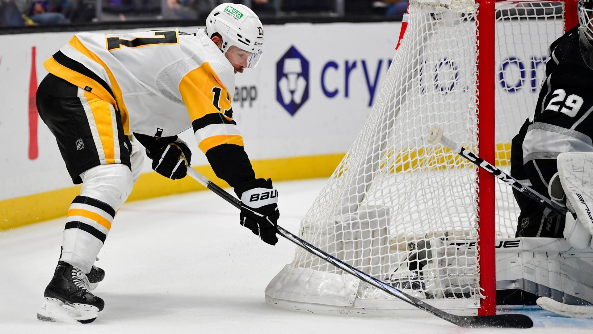 Bryan Rust's OT winner for Penguins is waved off, so he scores again