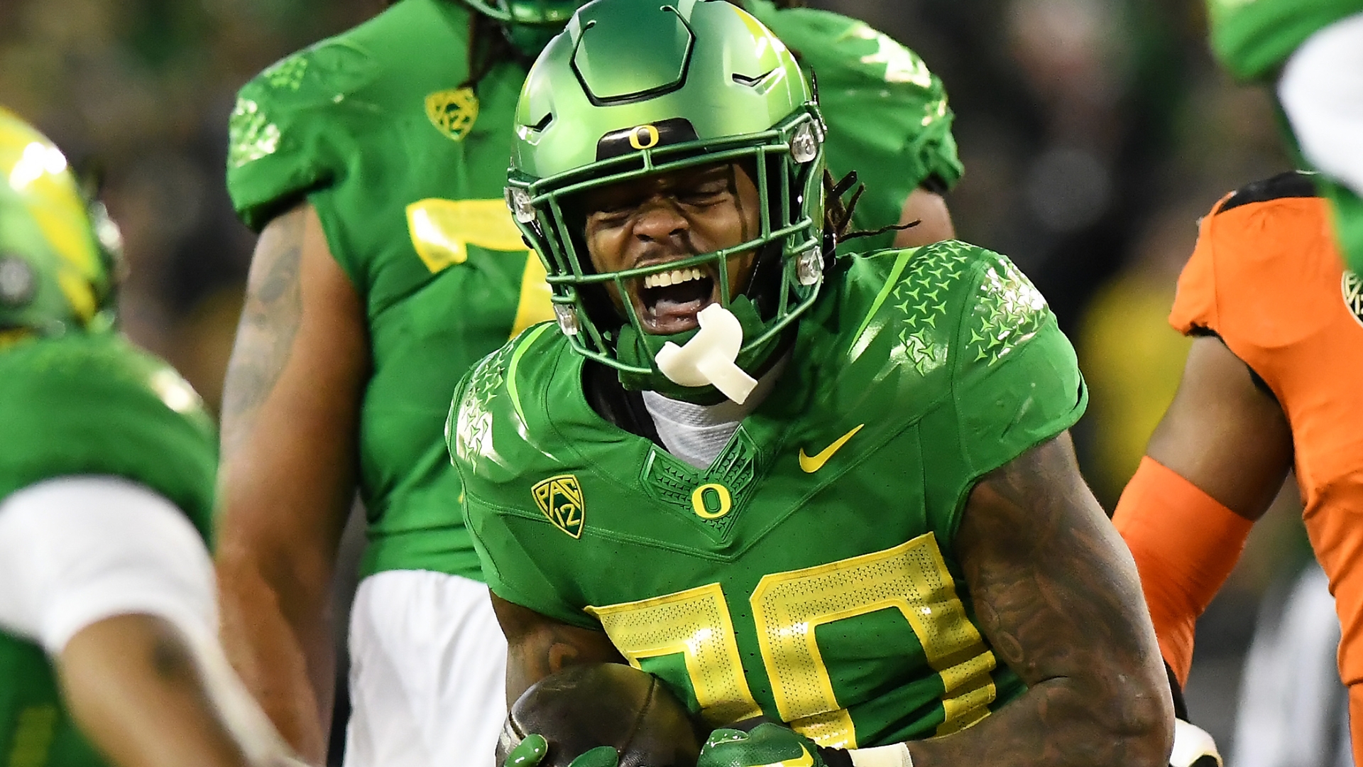 Jordan oregon football discount