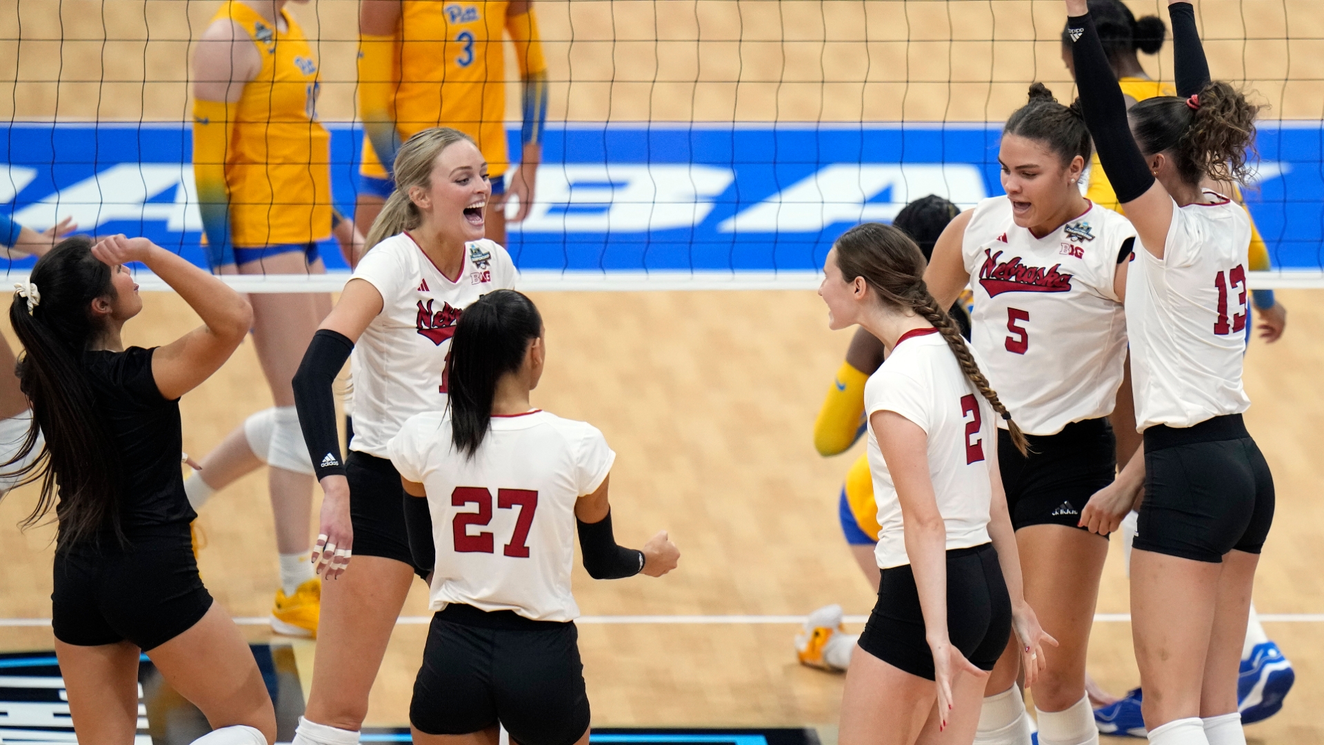 Sweep! Nebraska Defeats Pitt To Advance To Title Game - Stream The ...