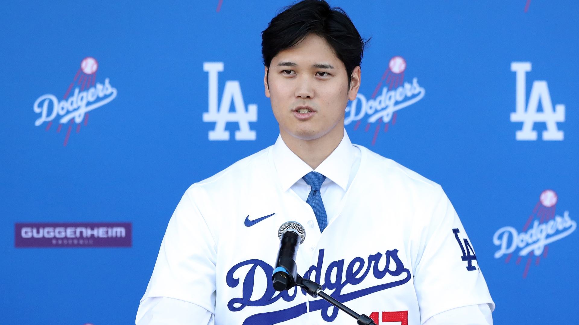 Shohei Ohtani officially introduced as member of the Dodgers Stream