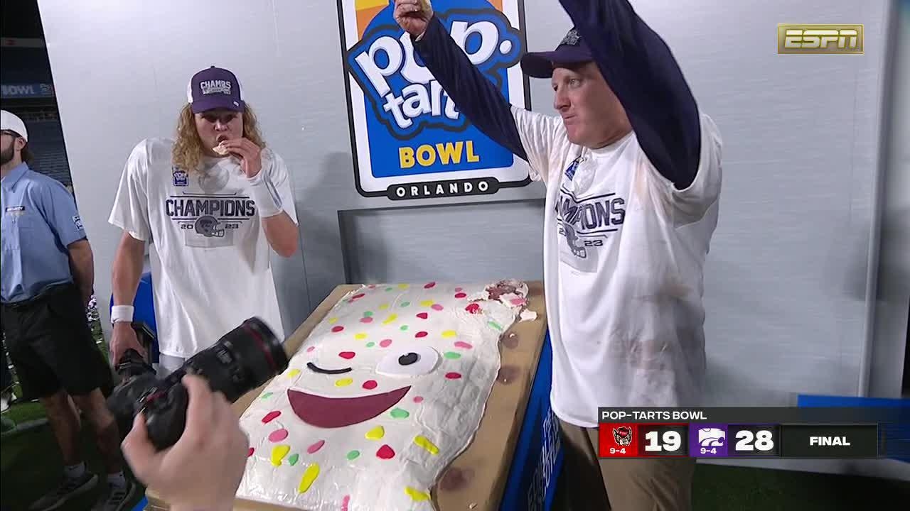 Edible PopTart served to bowl winner Kansas State Stream the Video