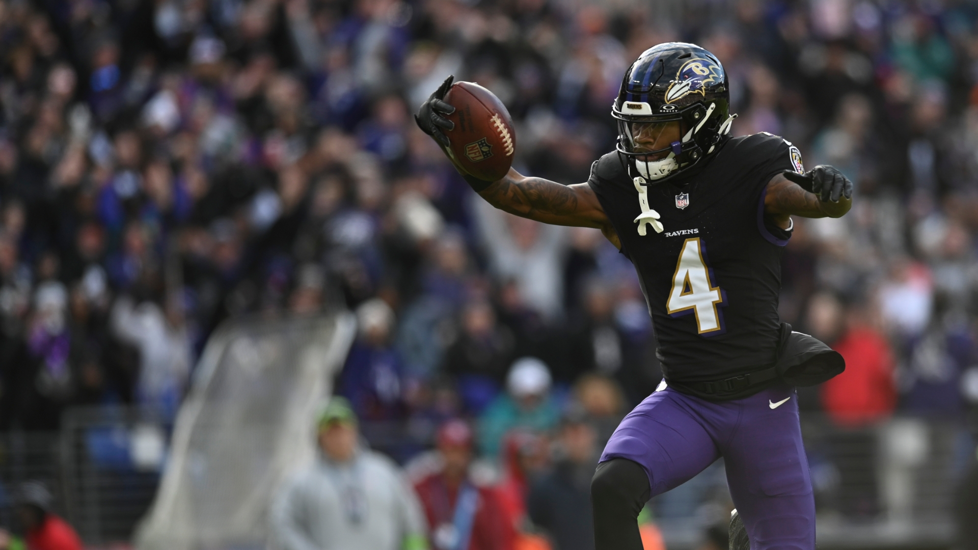 Zay Flowers brings home a 75 yard TD catch from Lamar Jackson