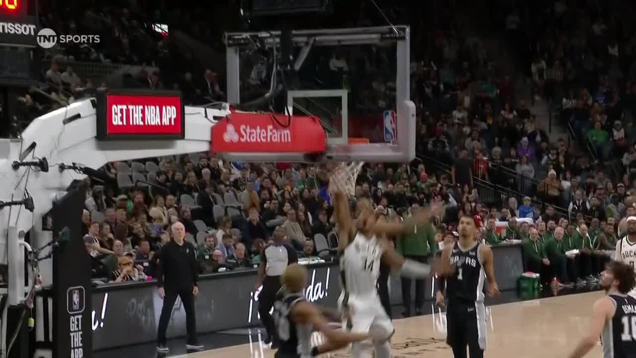 Giannis spins his way in for a big dunk - Stream the Video - Watch ESPN