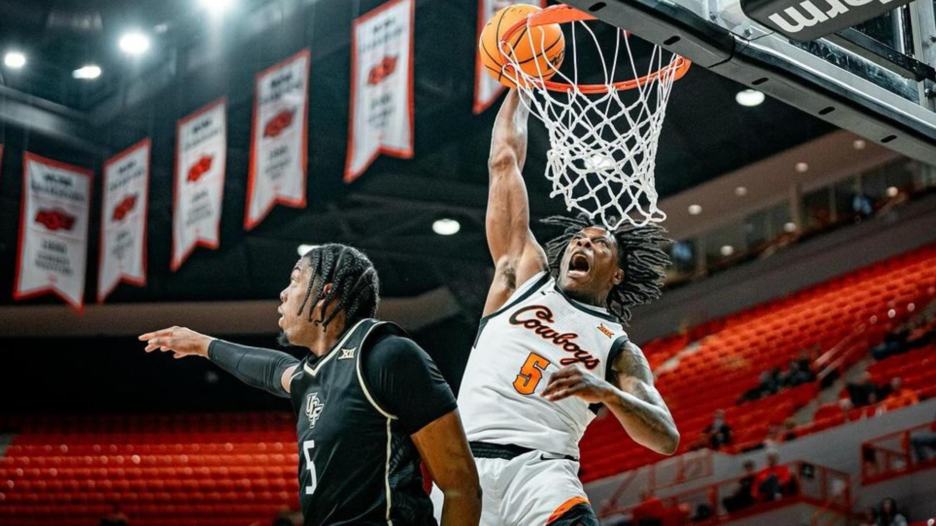 Quion Williams gets up for the emphatic Oklahoma State jam