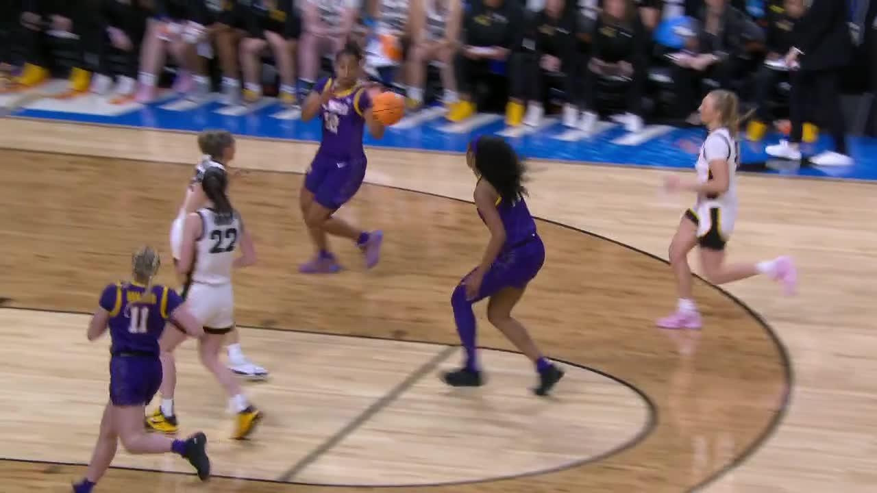 Angel Reese steals it from Caitlin Clark and drops dime for LSU ...