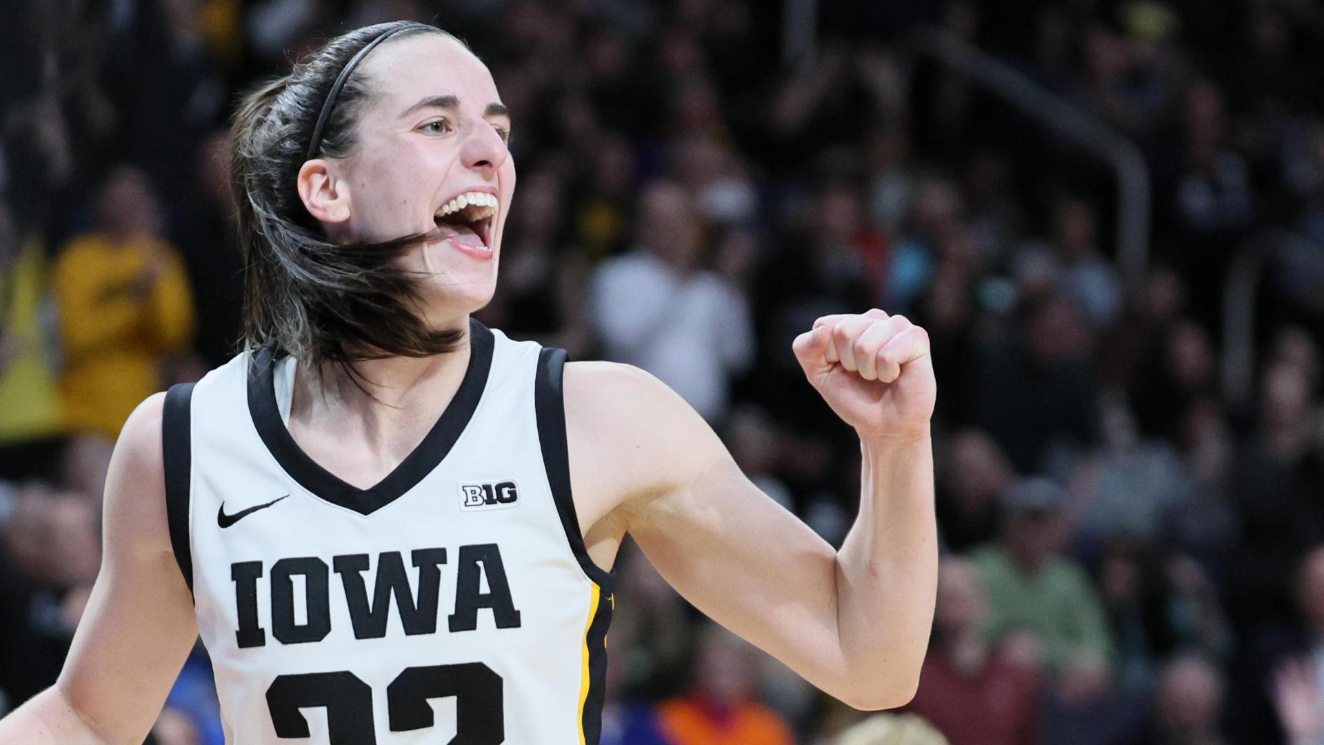 Caitlin Clark's 41-point master class propels Iowa to the Final Four