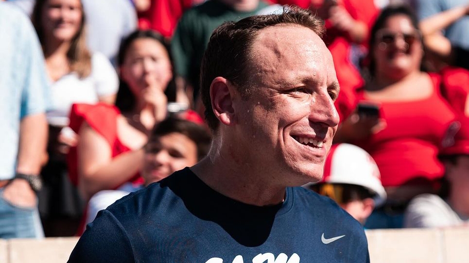 Joey Chestnut chows down in hot dog eating contest at Ole Miss spring game