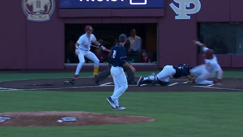 FSU's Cam Smith evades tag at plate with unbelievable slide