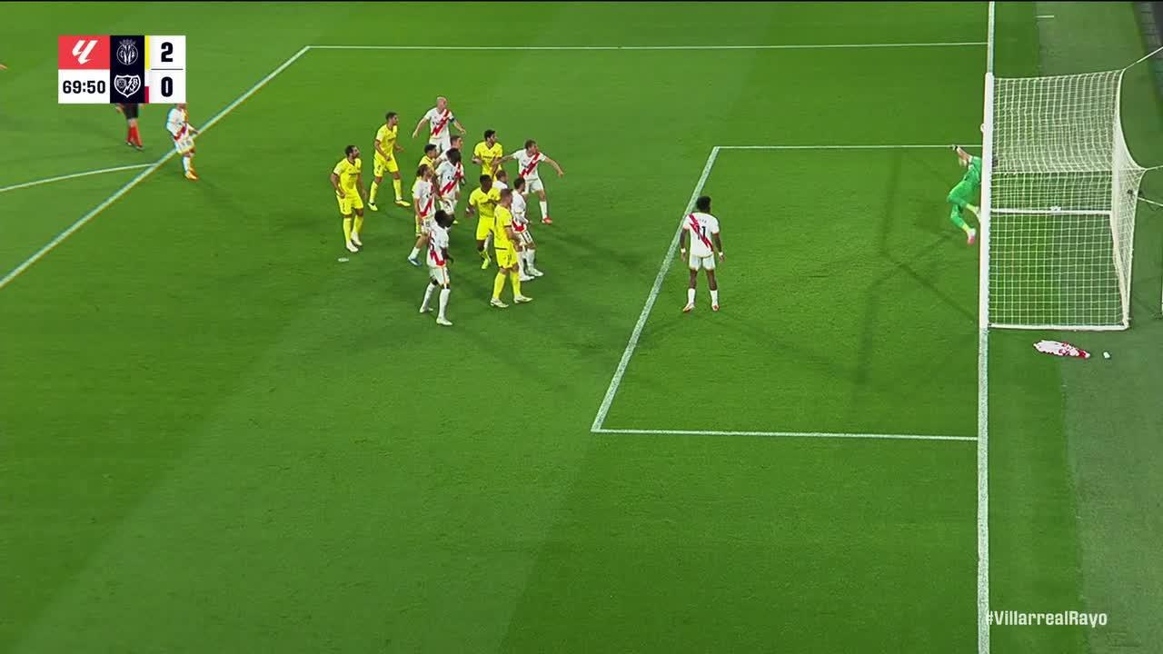 Yerson Mosquera finds the back of the net for Villarreal
