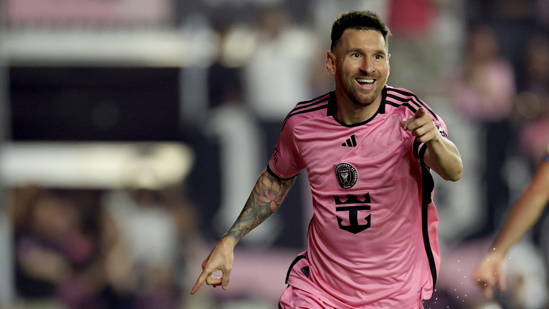 Messi finishes calmly to put Inter Miami ahead