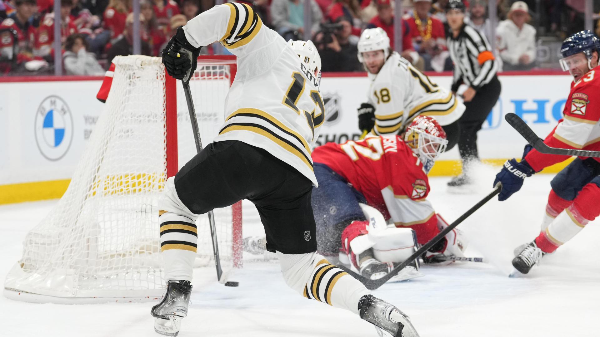 Charlie Coyle strikes first with goal for Bruins