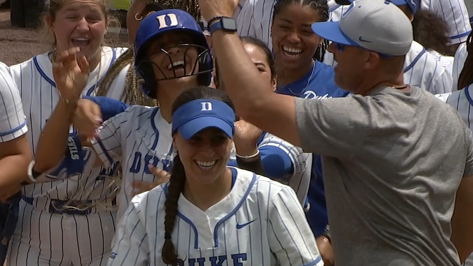 Aminah Vega's 2-run walk-off HR sends Duke to the ACC semifinals