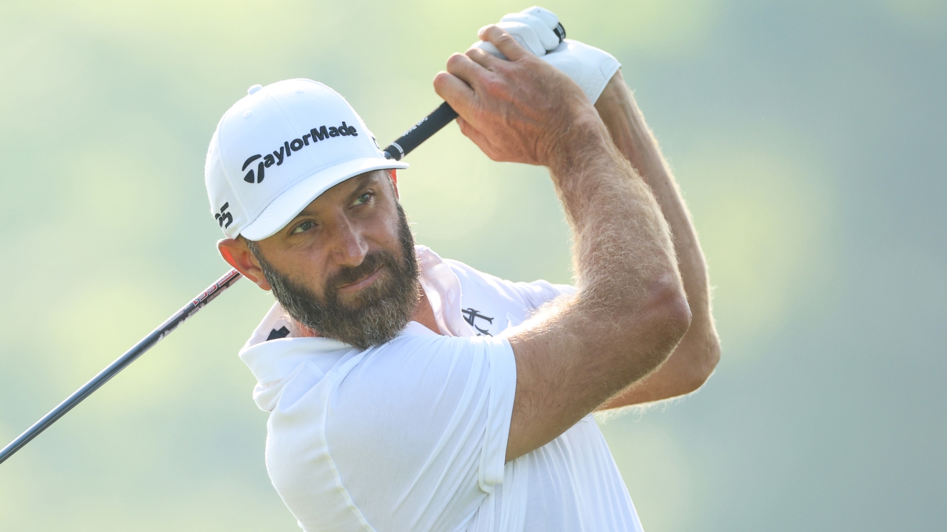 Dustin Johnson's tee shot off trees leads to double bogey