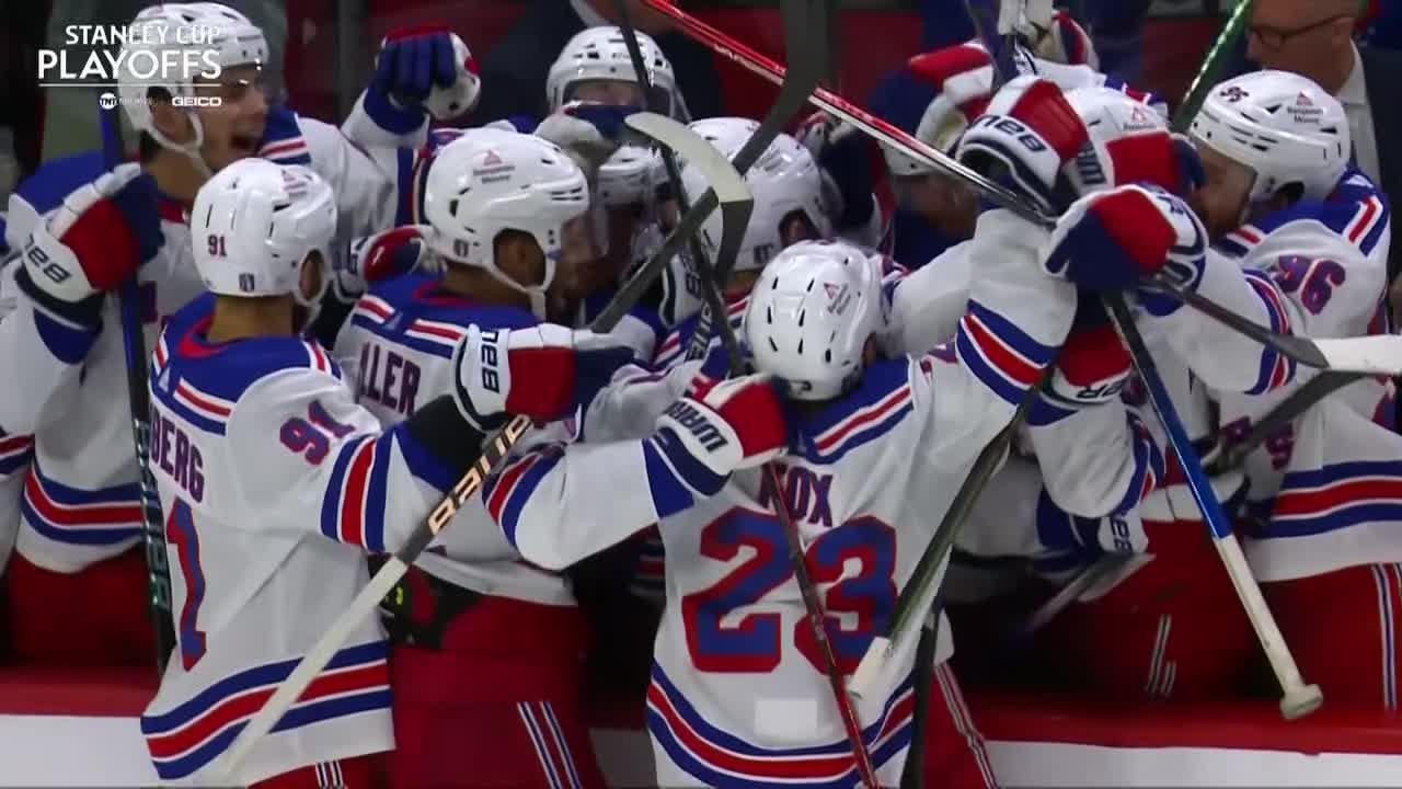 Barclay Goodrow scores the empty-netter to seal Rangers' win